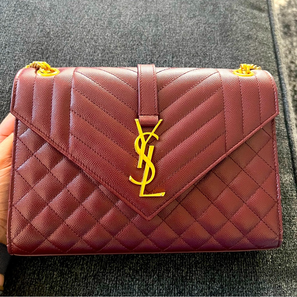 ❤️Sold❤️ YSL Saint Laurent Medium Envelope Bag